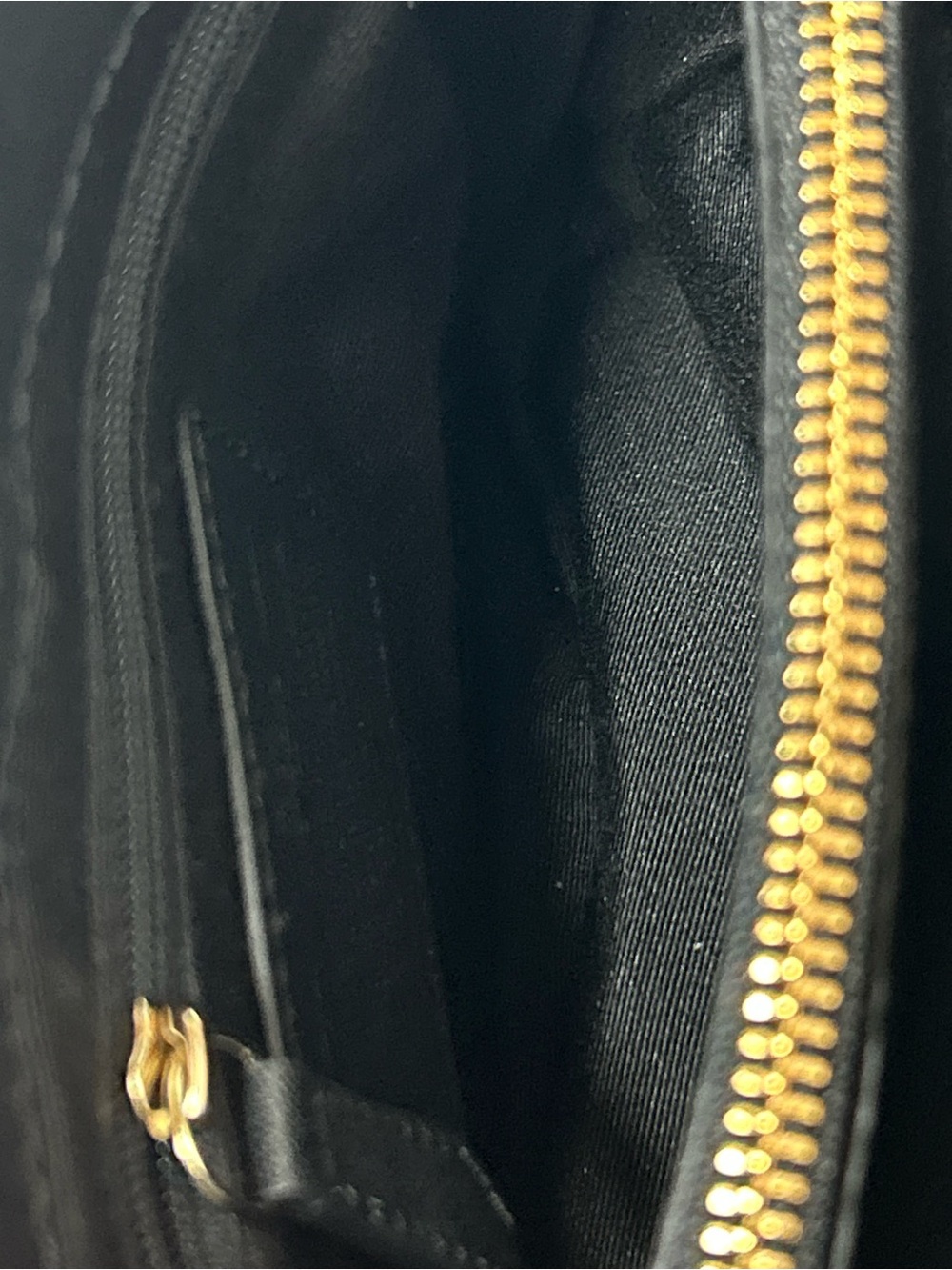 Coach Minetta Black Leather Satchel w/ Blk & Wht Sides Approx. 12 x 9.5 x 3 - Picture 17 of 17